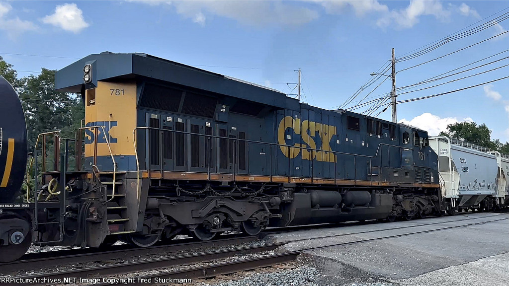 CSX 781